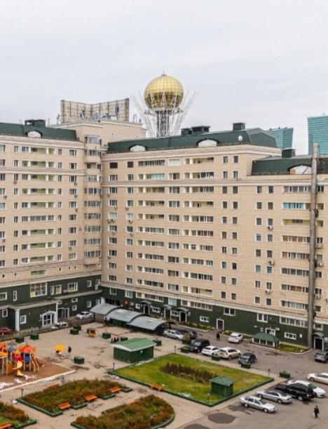 25 Вид На Байтерек Для 1-4 Человек С Кроватью И Раскладным Диваном Astana Ngoại thất bức ảnh